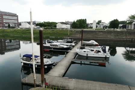 Marina im Duisburger Innenhafen
